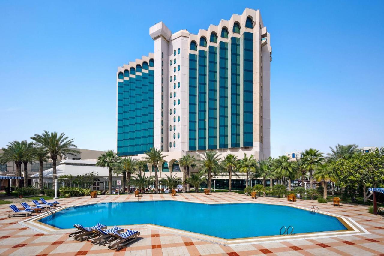 Sheraton Dammam Hotel & Convention Centre Exterior foto